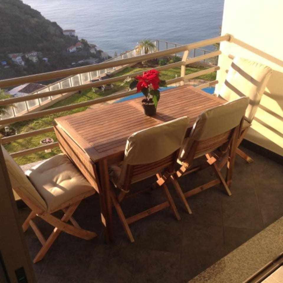 Plaza Bay Luxury Apartment With Swimming Pool Calheta  Luaran gambar